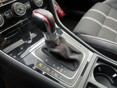 Volkswagen Golf GTI CLUBSPORT DSG
